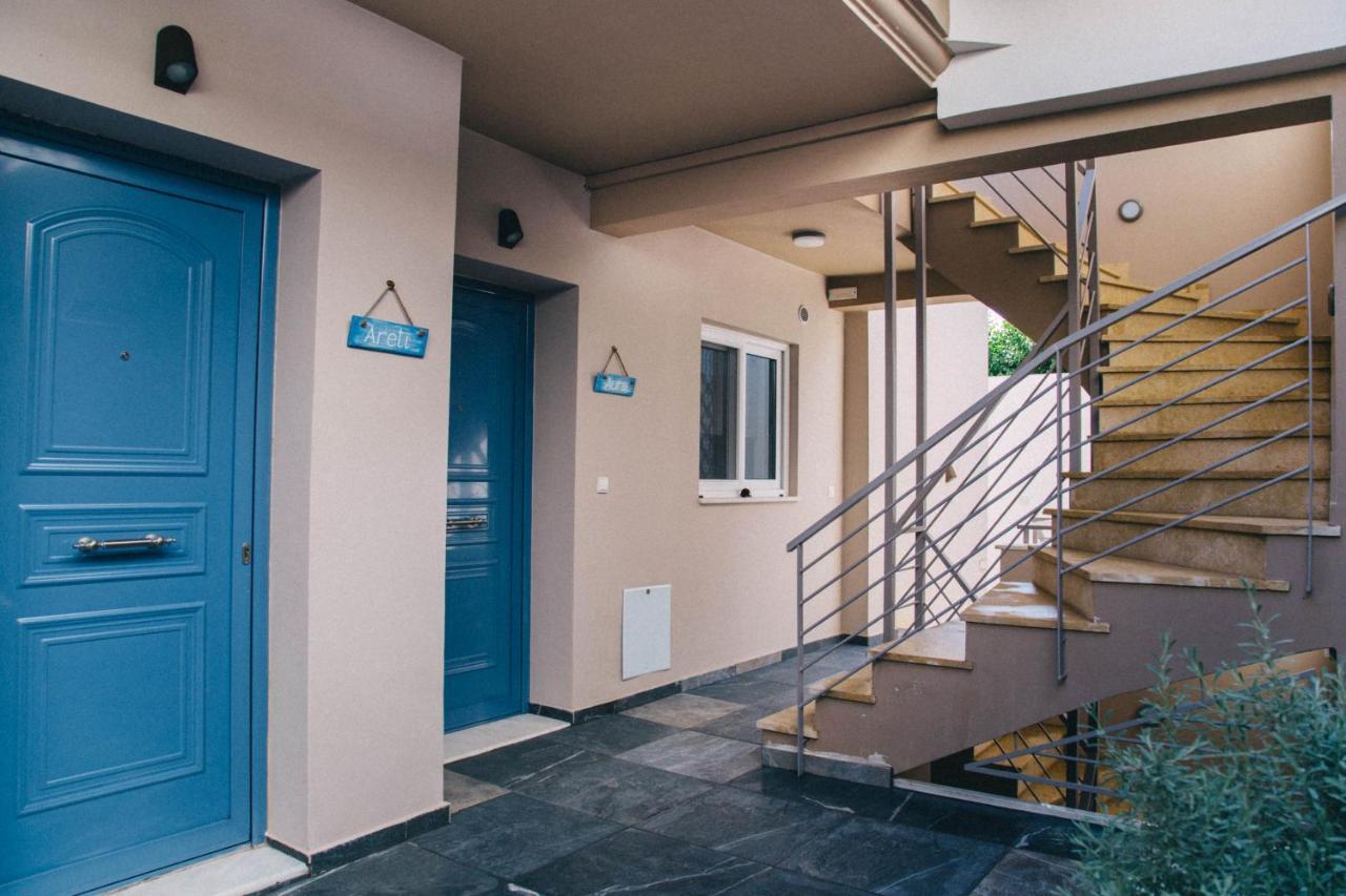 Kalavria Luxury Suites - Magnificent Sea View Of Poros Poros Town エクステリア 写真